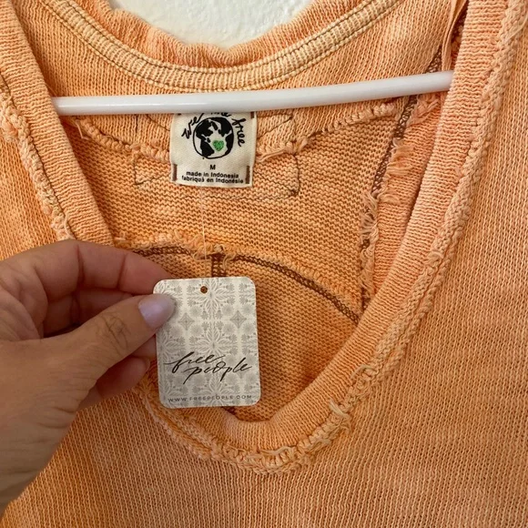 Free People Slim & Simple Slub Jersey tank size Medium - Picture 3 of 4